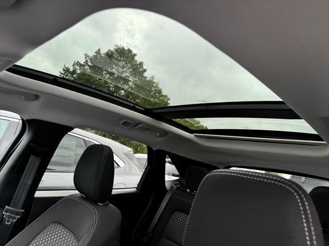 new 2024 Ford Escape car, priced at $32,039