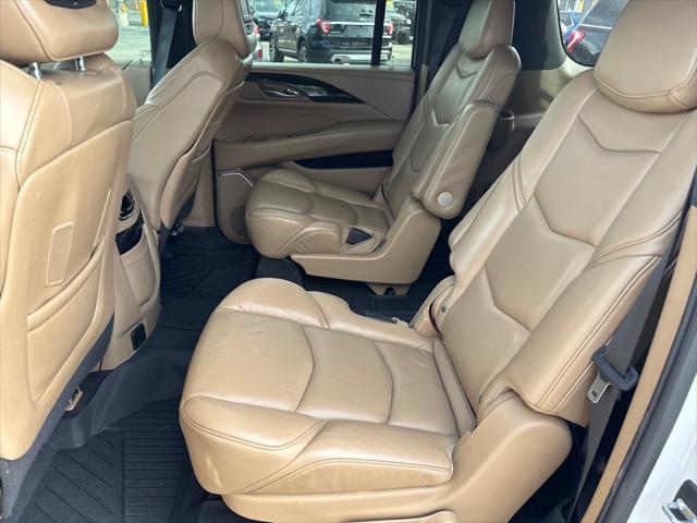 used 2020 Cadillac Escalade ESV car, priced at $45,310