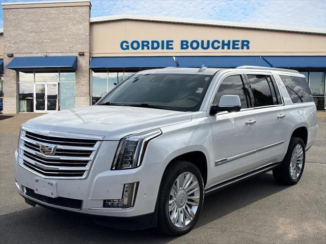 used 2020 Cadillac Escalade ESV car, priced at $45,310