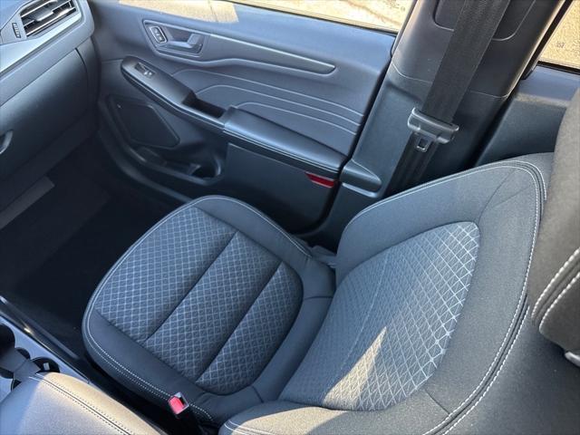 new 2025 Ford Escape car, priced at $32,941