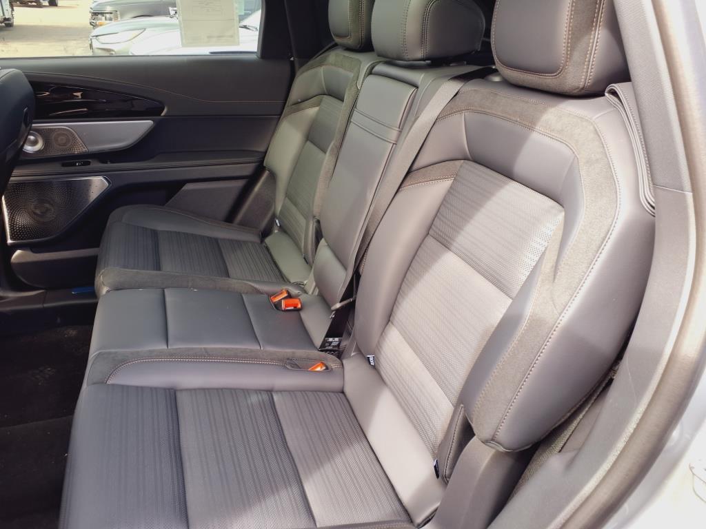 new 2025 Lincoln Nautilus car, priced at $69,967