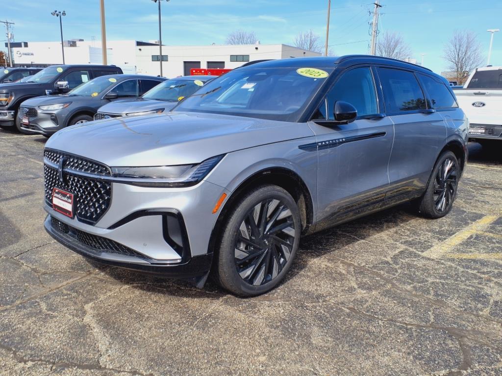 new 2025 Lincoln Nautilus car, priced at $69,967