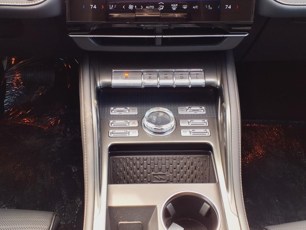 new 2025 Lincoln Nautilus car, priced at $69,967