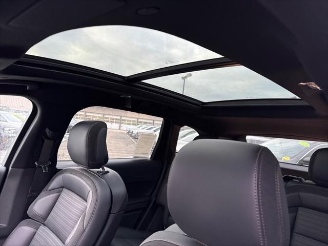 new 2025 Lincoln Nautilus car, priced at $66,317
