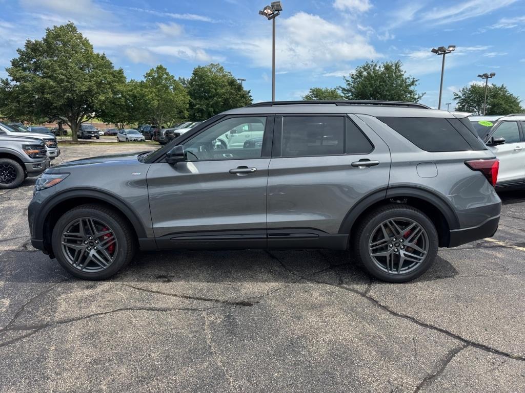 new 2025 Ford Explorer car, priced at $49,563