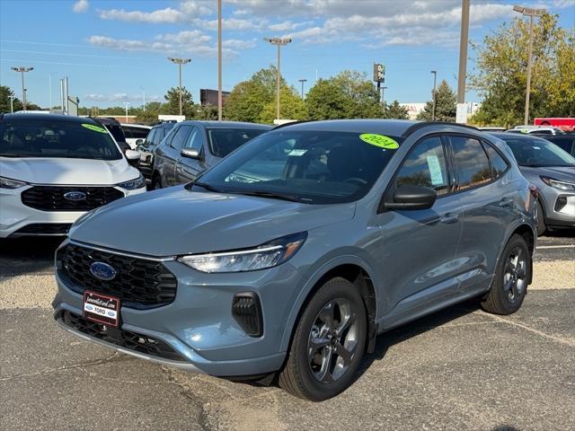 new 2024 Ford Escape car, priced at $31,832