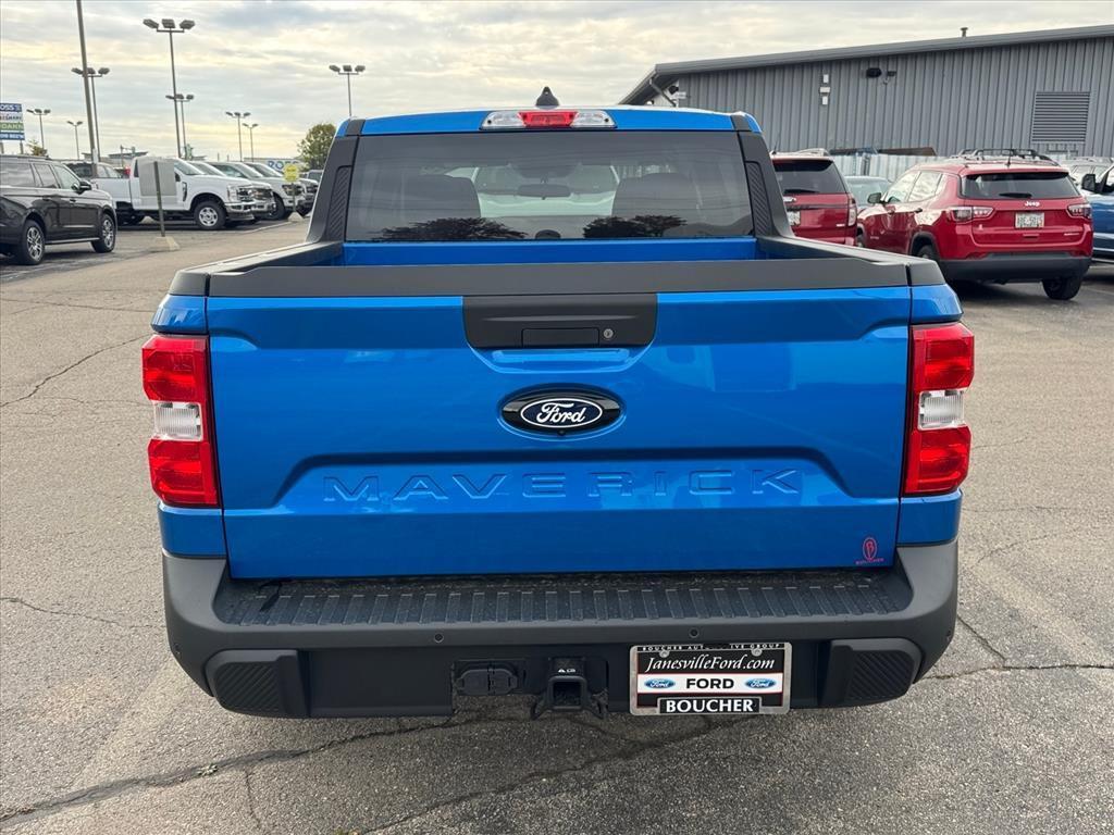 new 2025 Ford Maverick car, priced at $30,482