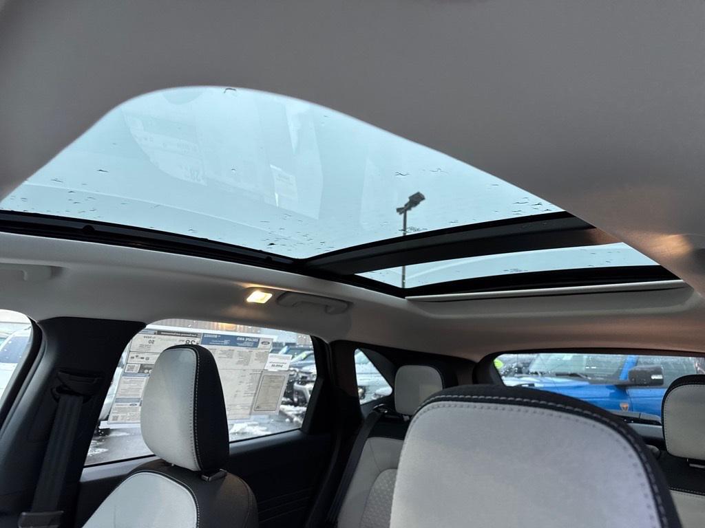 new 2024 Ford Escape car, priced at $28,889