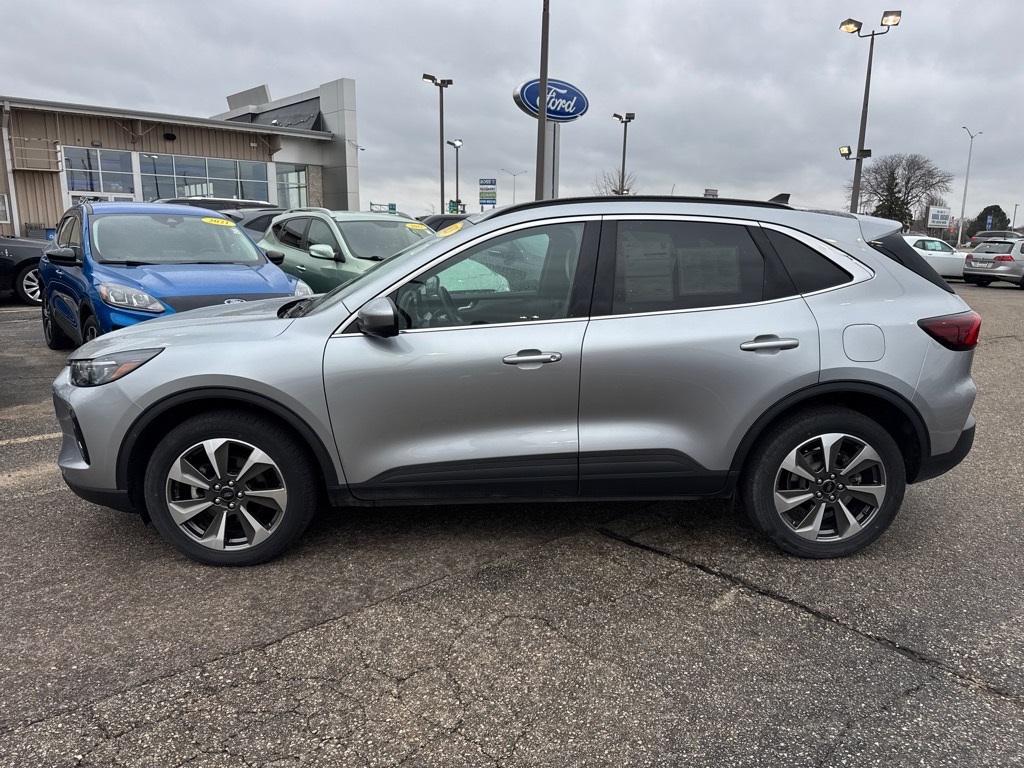 used 2023 Ford Escape car, priced at $30,844