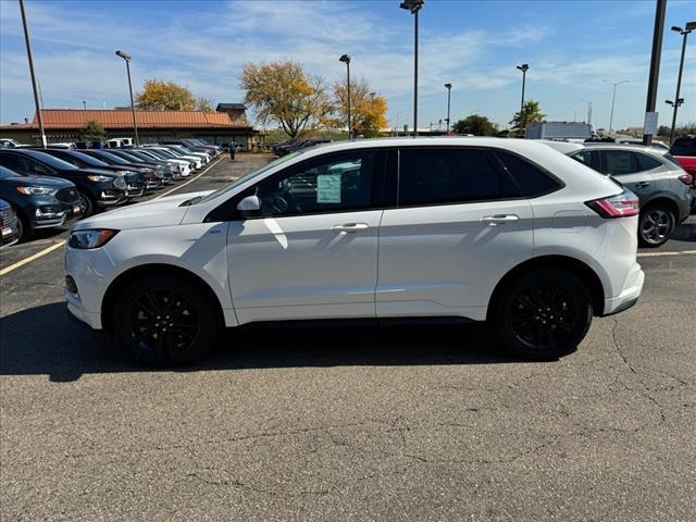 new 2024 Ford Edge car, priced at $40,577