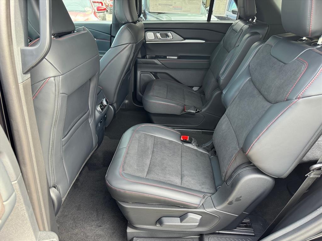 new 2025 Ford Explorer car, priced at $57,471
