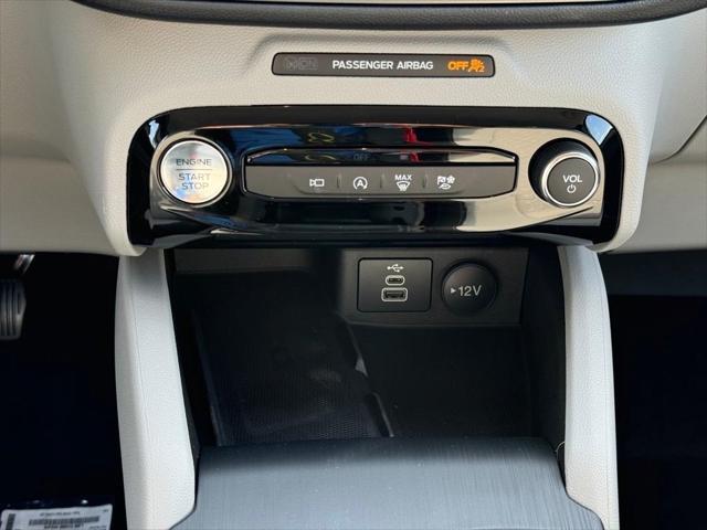 new 2024 Ford Escape car, priced at $33,286