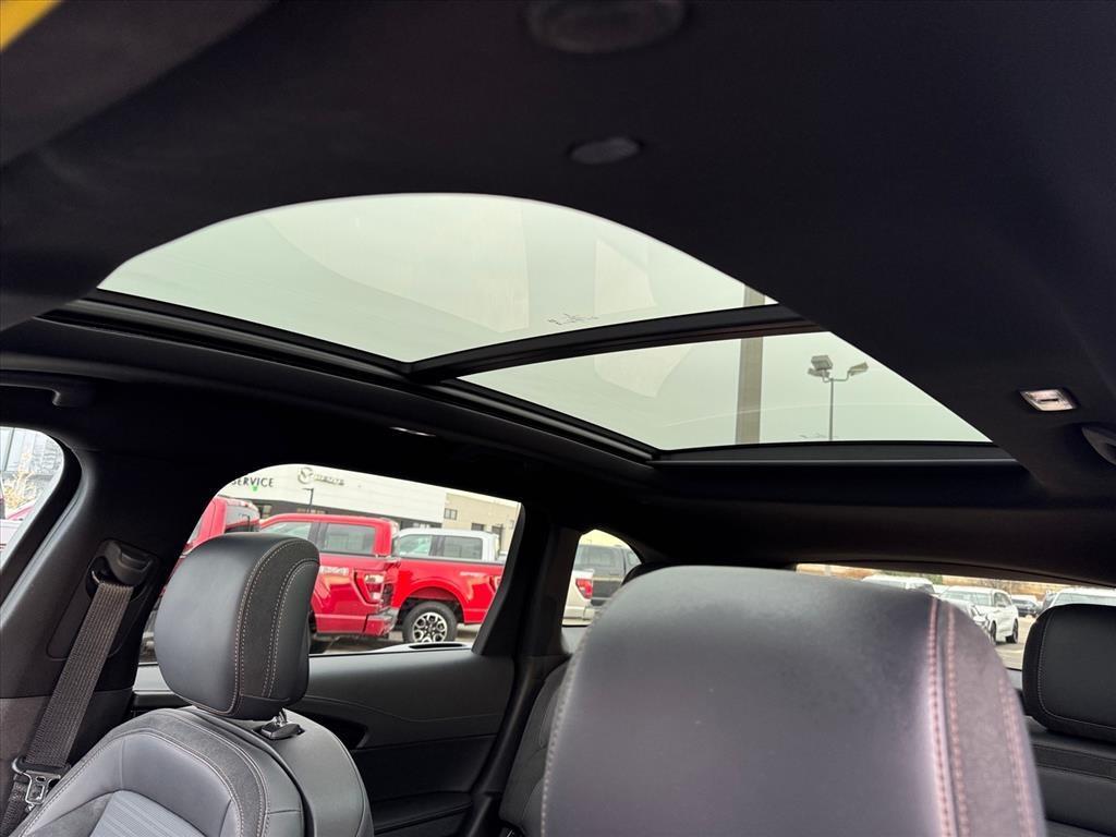 used 2024 Lincoln Nautilus car, priced at $53,307