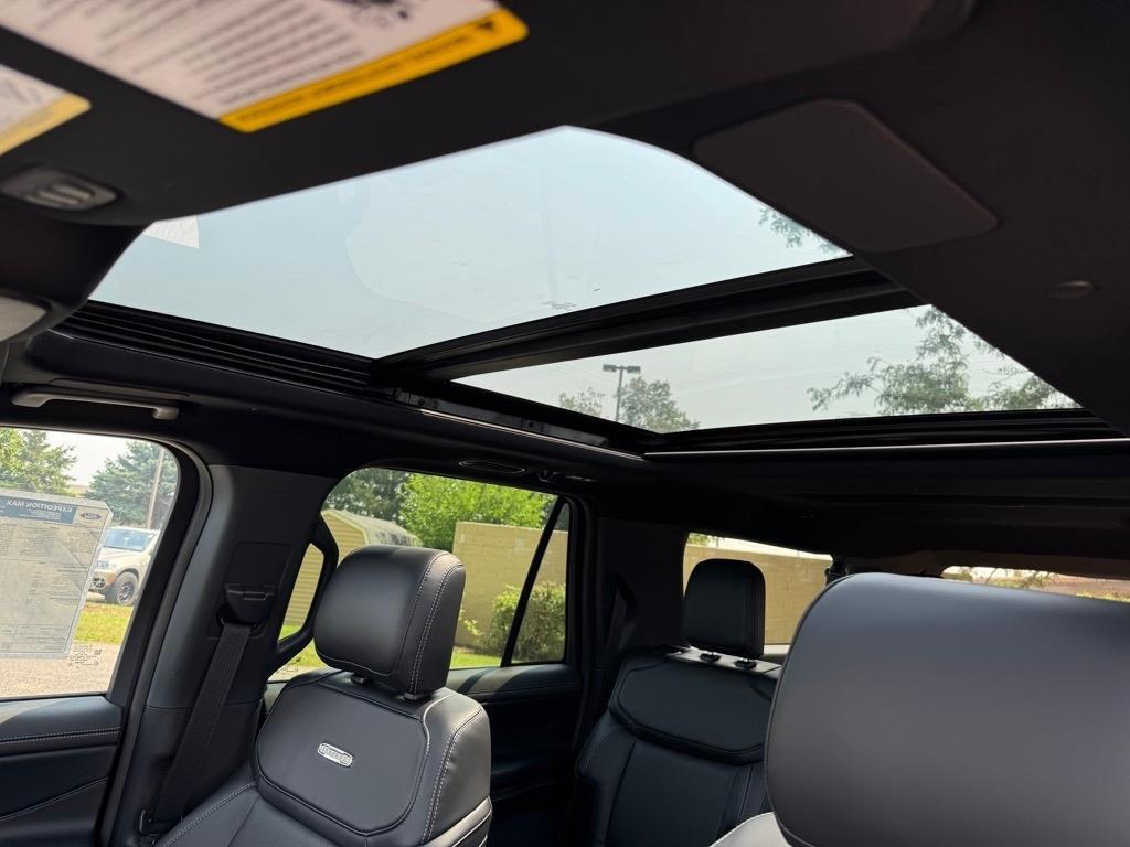 new 2025 Ford Expedition Max car, priced at $91,980