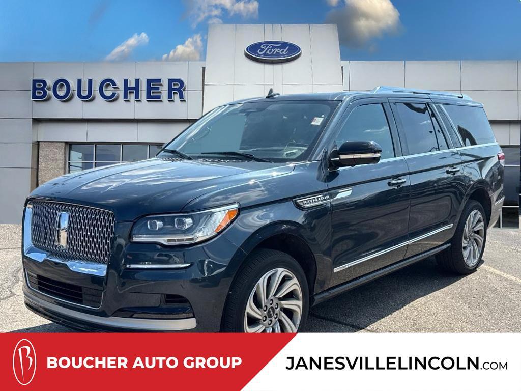 used 2022 Lincoln Navigator car, priced at $63,048