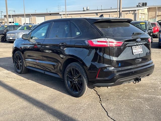 used 2022 Ford Edge car, priced at $29,987