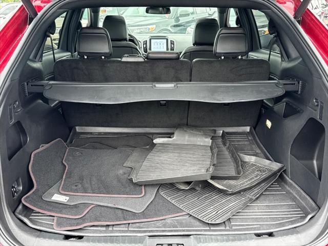 used 2024 Ford Edge car, priced at $40,331