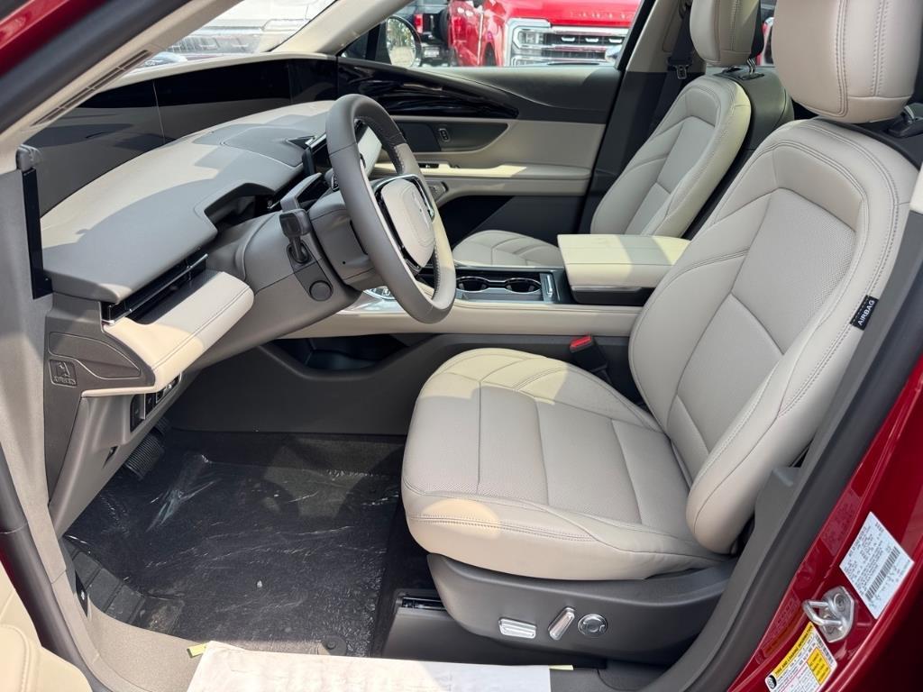 new 2025 Lincoln Nautilus car, priced at $58,009