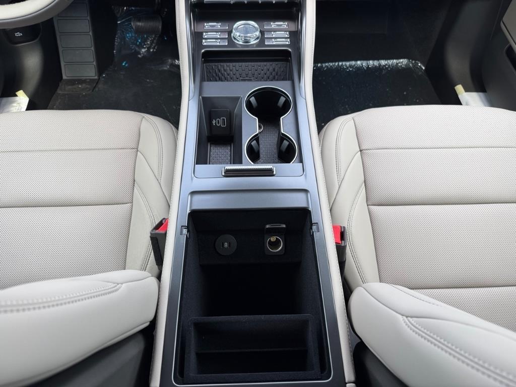 new 2025 Lincoln Nautilus car, priced at $58,009