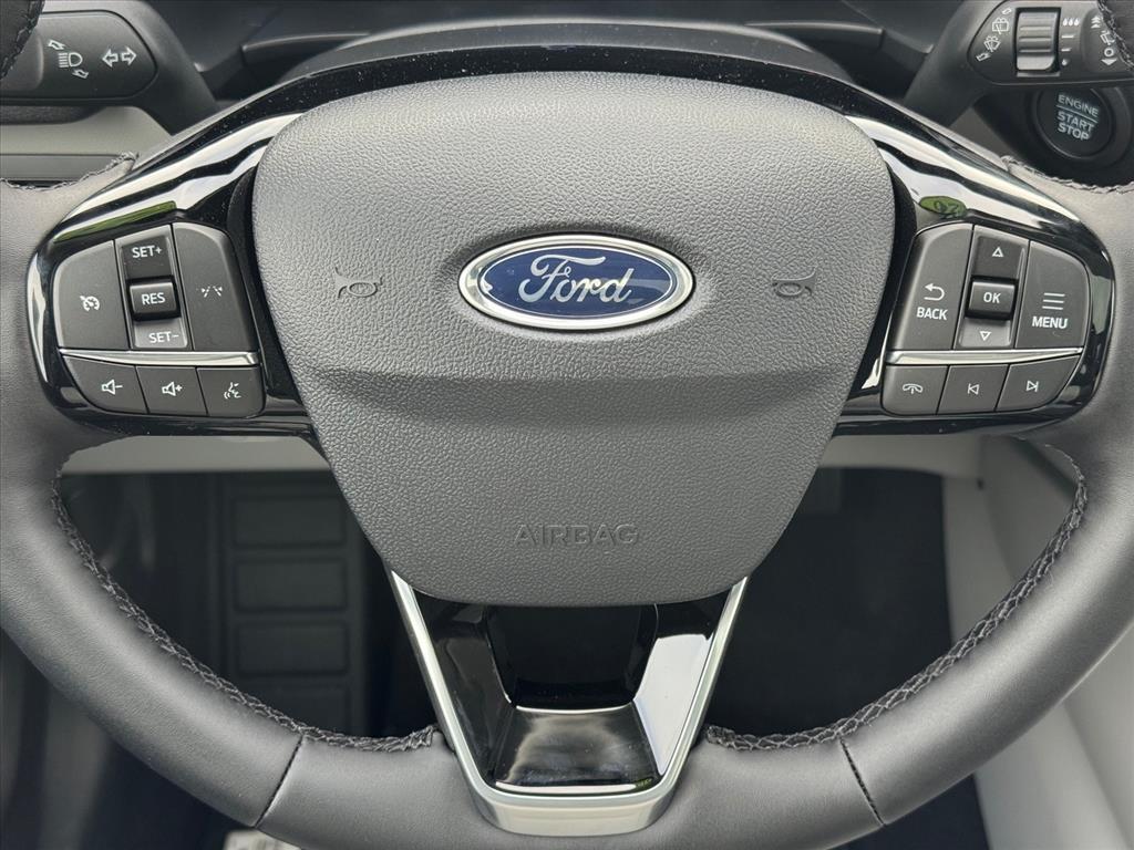 new 2026 Ford Escape car, priced at $32,354