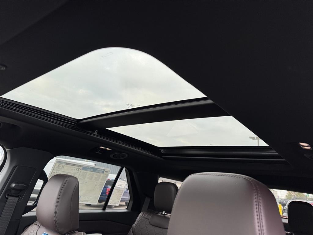 new 2025 Ford Explorer car, priced at $58,037