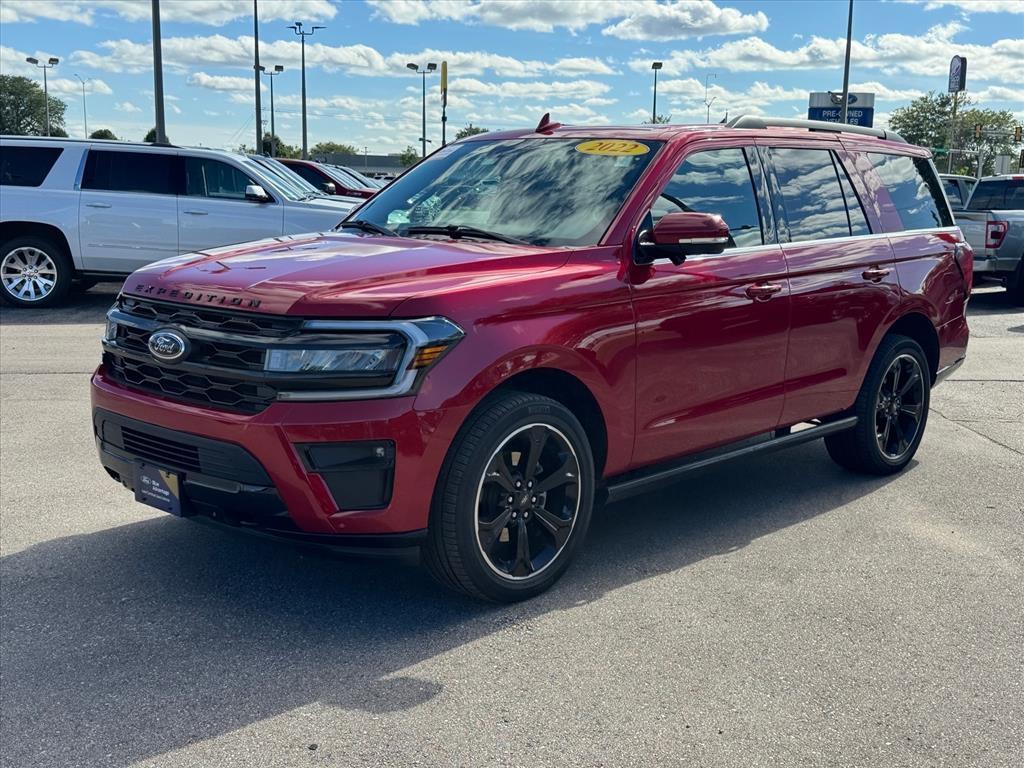used 2022 Ford Expedition car, priced at $35,418