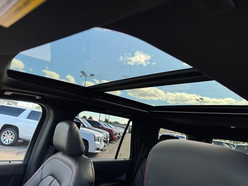 used 2022 Ford Expedition car, priced at $35,418