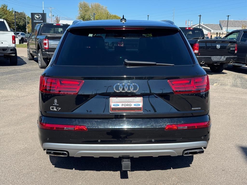 used 2018 Audi Q7 car, priced at $19,989