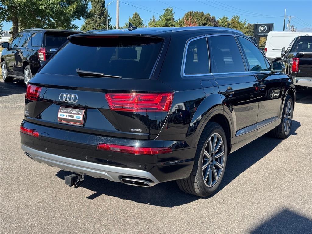 used 2018 Audi Q7 car, priced at $19,989