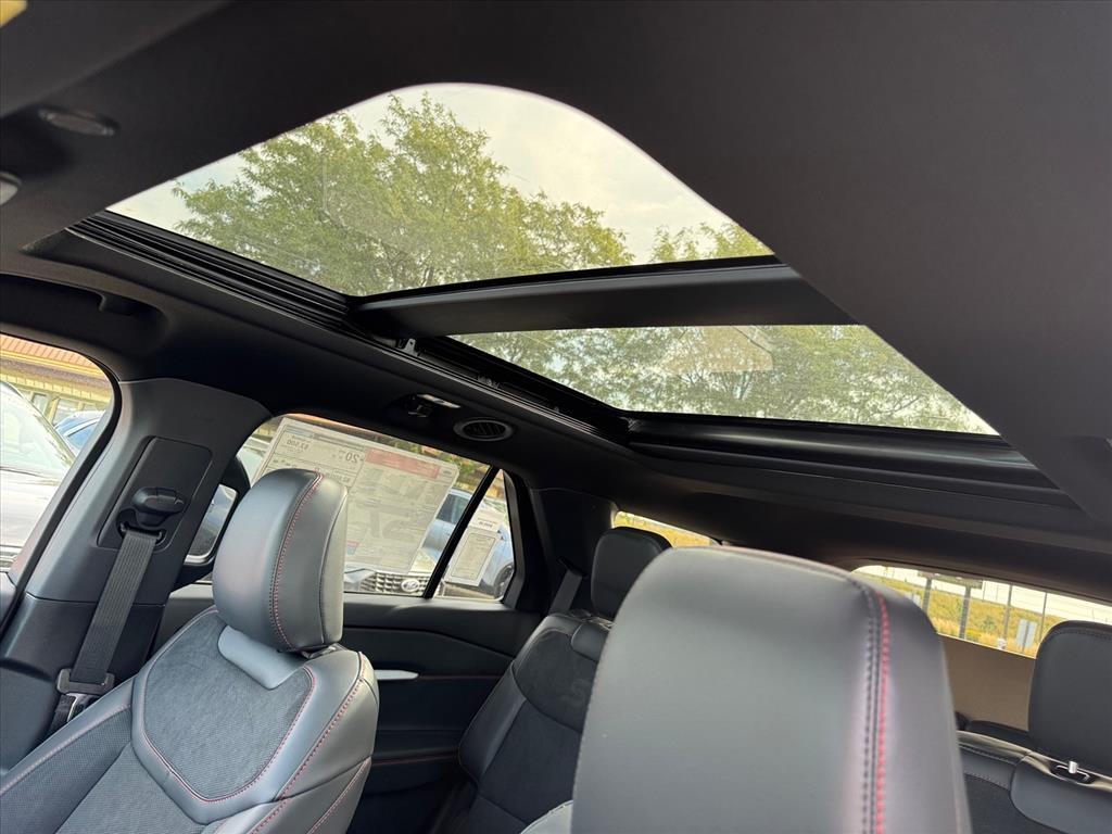 new 2025 Ford Explorer car, priced at $59,420