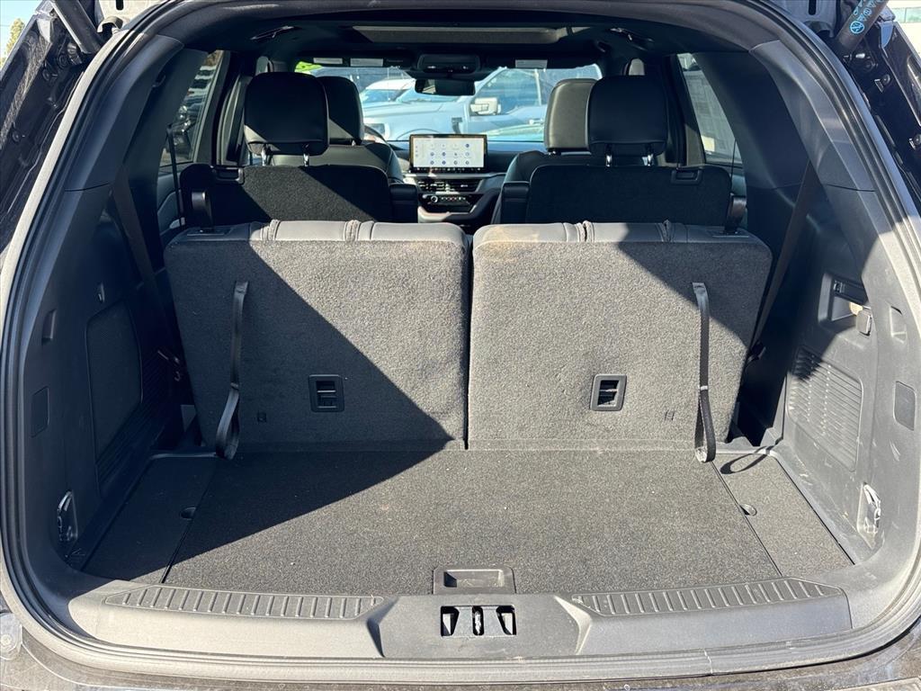 new 2025 Ford Explorer car, priced at $48,500