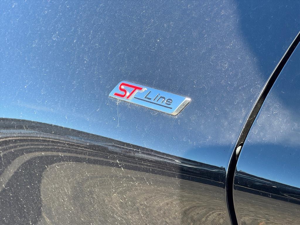 new 2025 Ford Explorer car, priced at $48,500