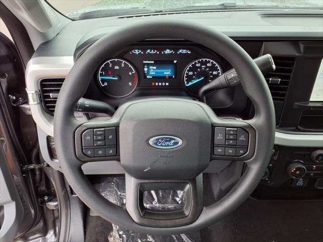 new 2025 Ford F-350 car, priced at $65,120