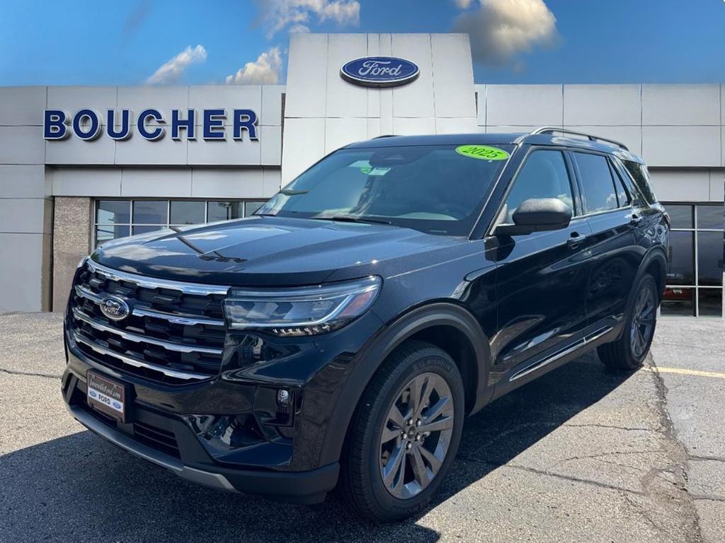 new 2025 Ford Explorer car, priced at $45,812