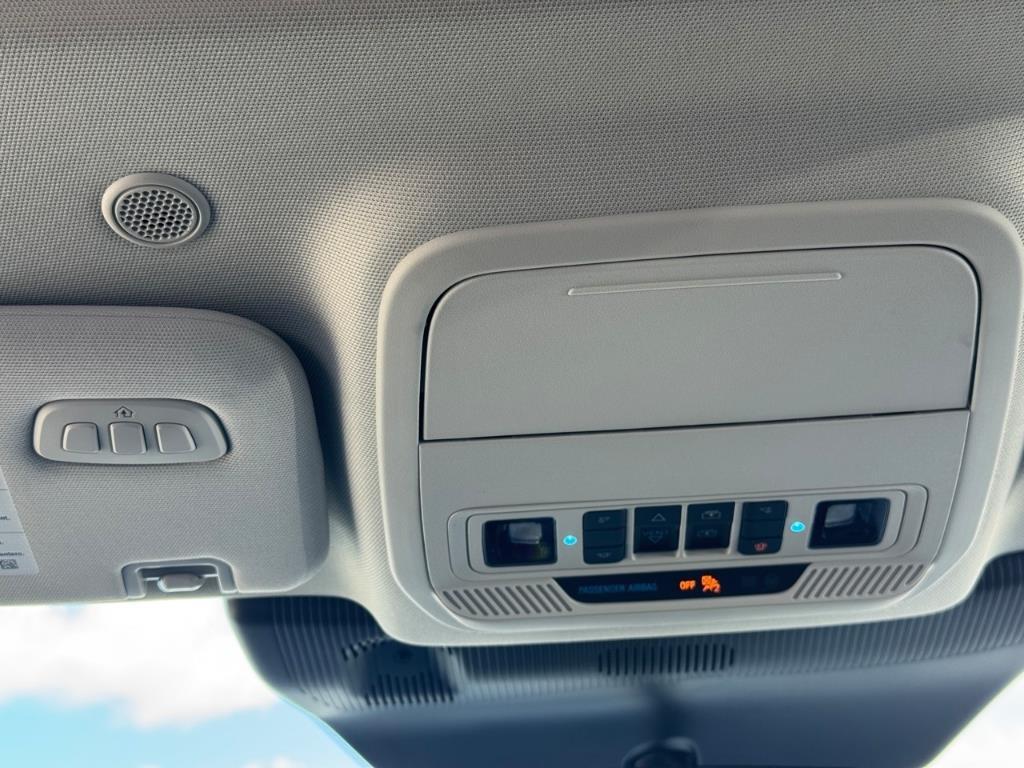 new 2025 Ford Explorer car, priced at $45,812