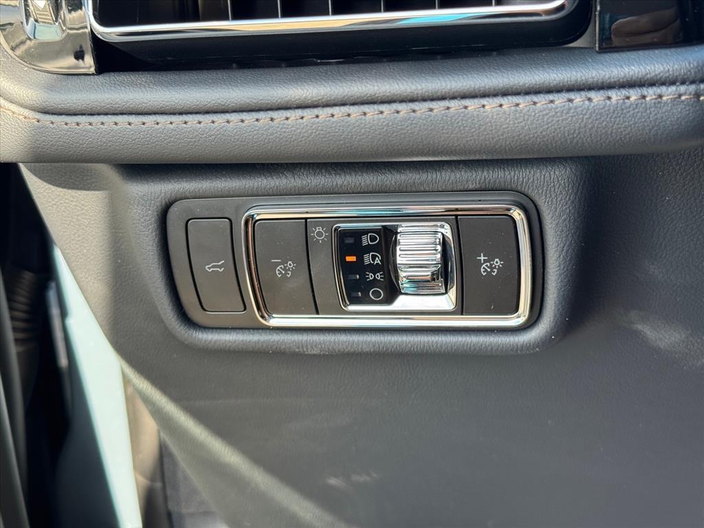 new 2026 Lincoln Aviator car, priced at $70,305