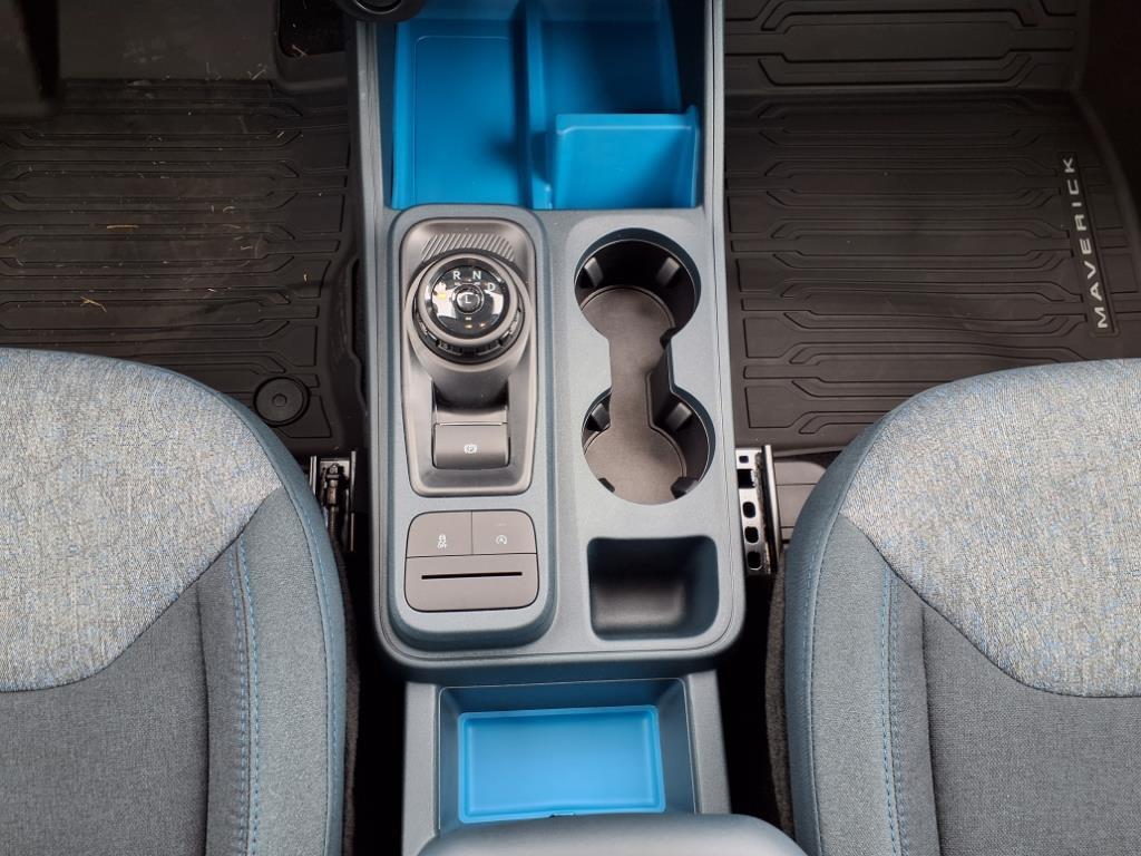 new 2025 Ford Maverick car, priced at $36,030