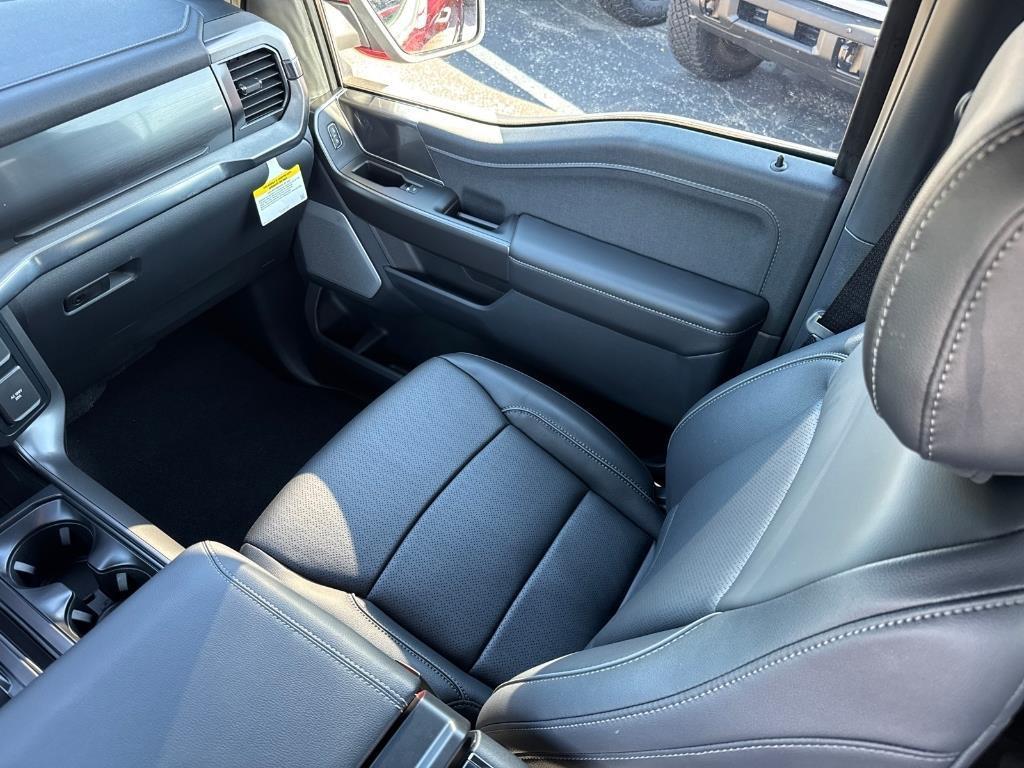 new 2025 Ford F-150 car, priced at $72,106