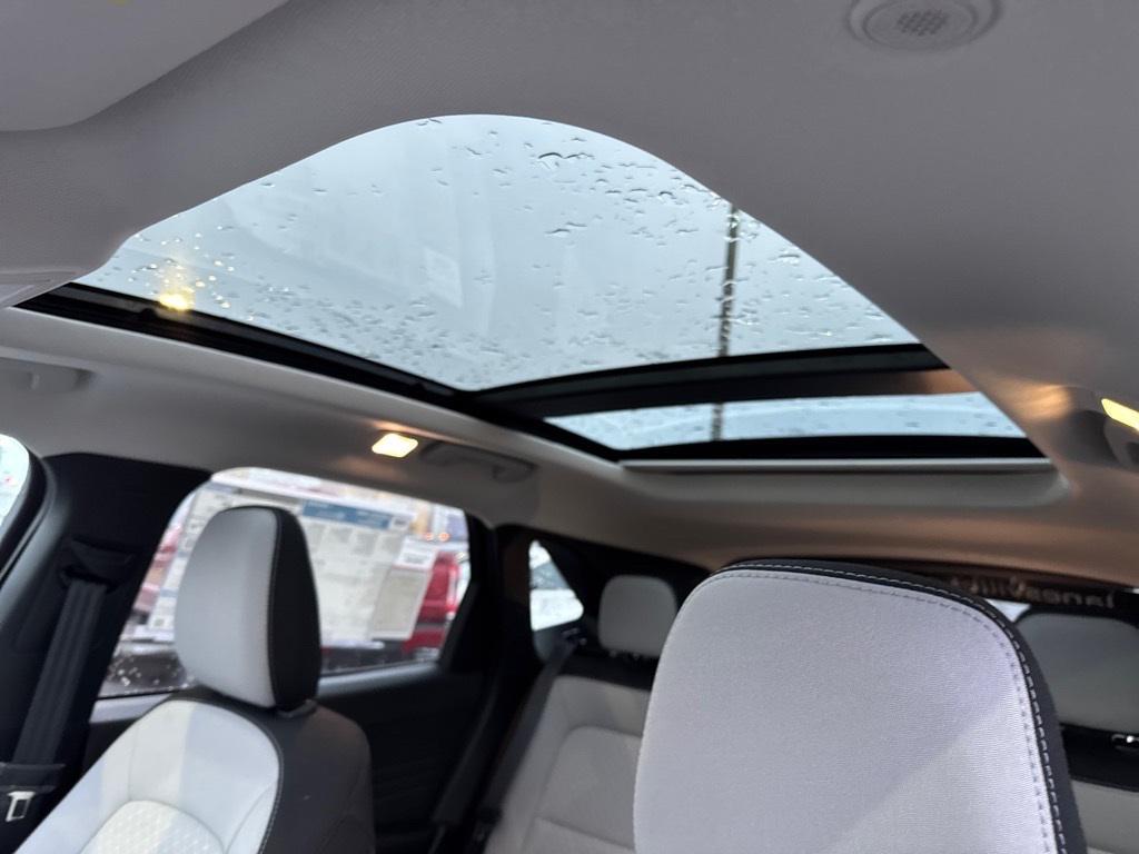 new 2024 Ford Escape car, priced at $28,204