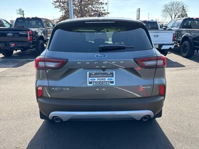 new 2025 Ford Escape car, priced at $29,999