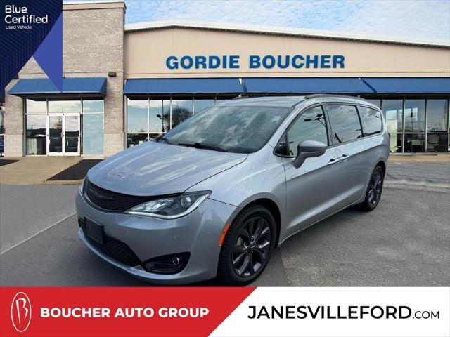 used 2019 Chrysler Pacifica car, priced at $22,815