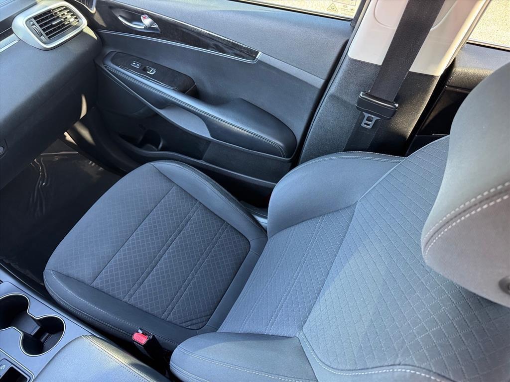 used 2018 Kia Sorento car, priced at $11,956