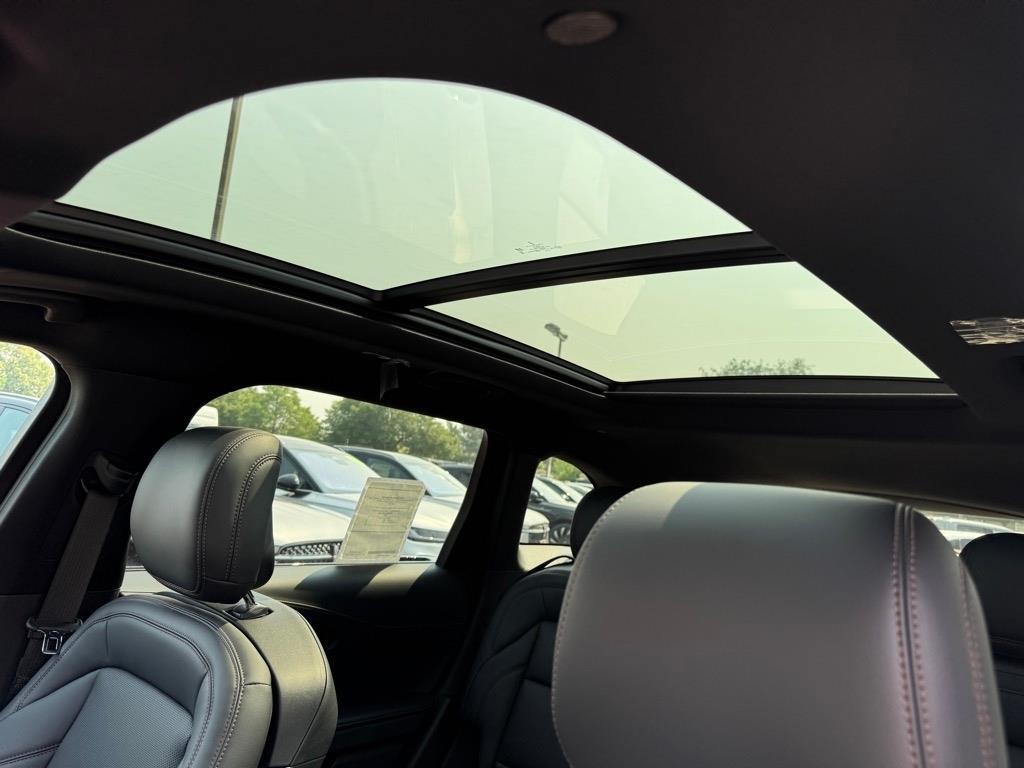 new 2025 Lincoln Nautilus car, priced at $64,009