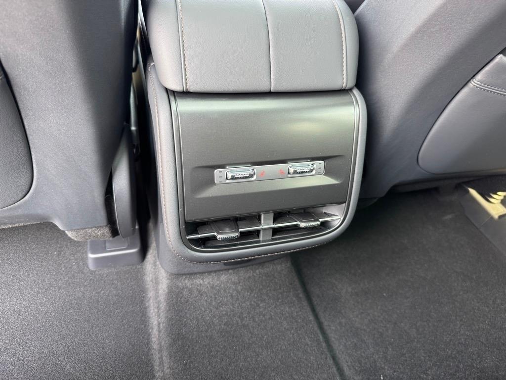 new 2025 Lincoln Nautilus car, priced at $64,009