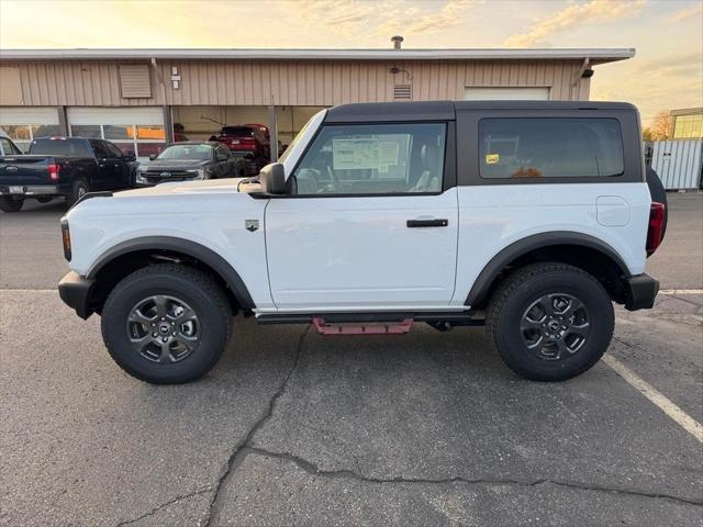 new 2024 Ford Bronco car, priced at $43,652