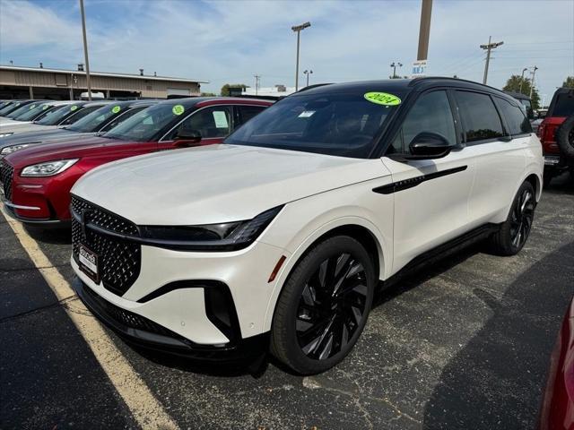 new 2024 Lincoln Nautilus car, priced at $68,900