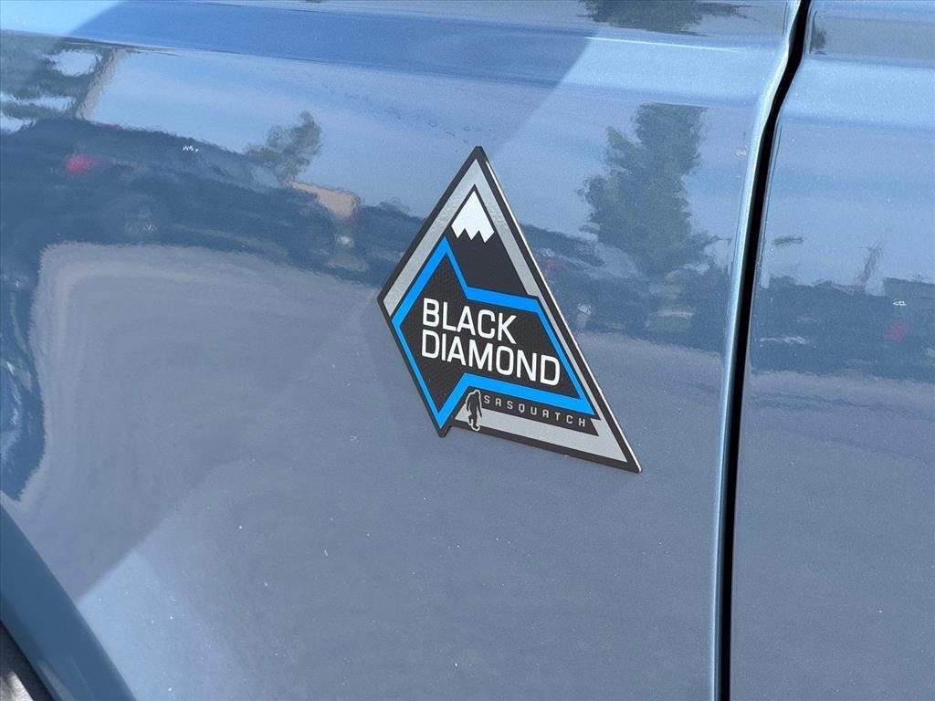 used 2024 Ford Bronco car, priced at $47,936