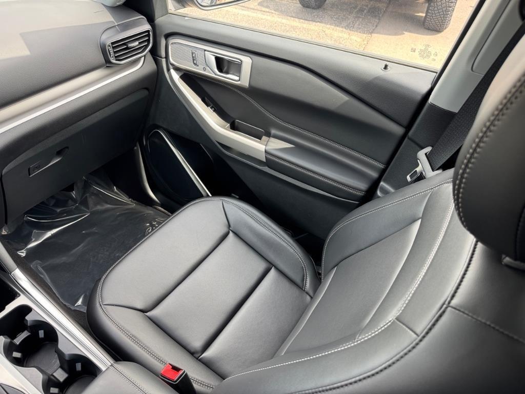 used 2024 Ford Explorer car, priced at $44,548