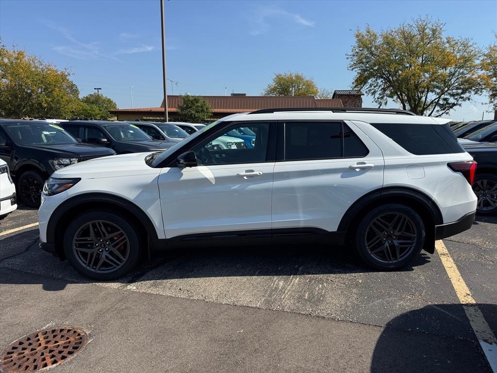 new 2025 Ford Explorer car, priced at $60,033