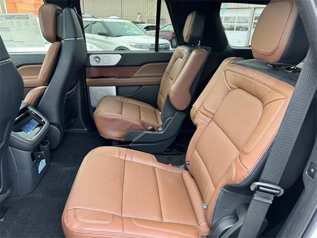 new 2024 Lincoln Navigator car, priced at $98,038